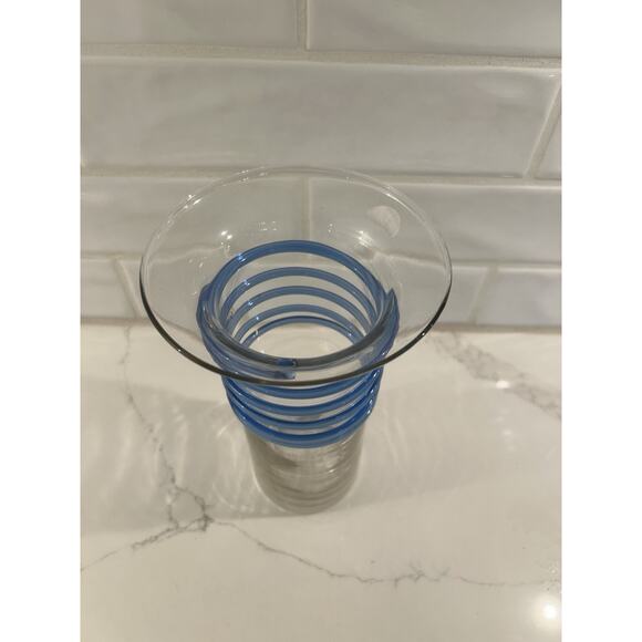 Vintage vase Applied Blue Swirl on Clear Glass Vase 8.75” Art Glass - Picture 8 of 13